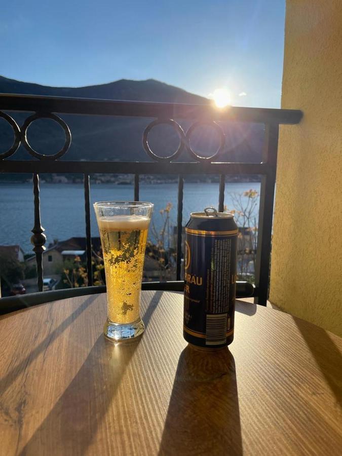 Tale Sea View Appartamento Cattaro